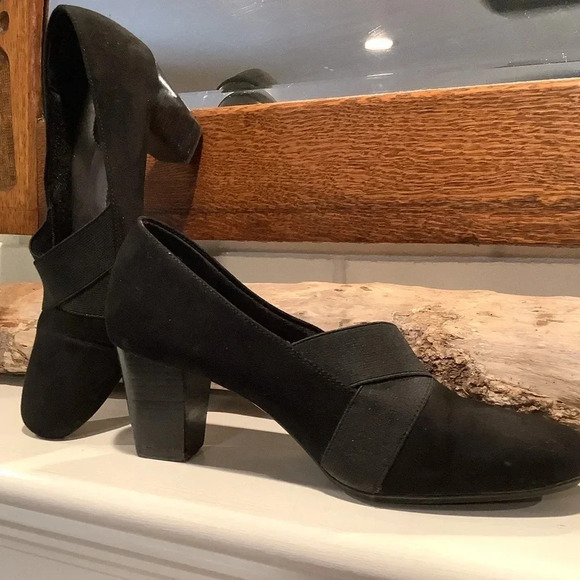 Abella Comfort Suede Feel Heel Size 7.5 - Picture 3 of 9